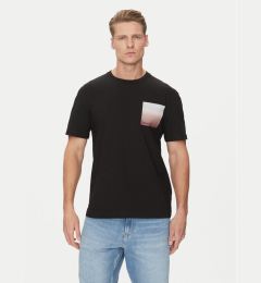 Снимка на Calvin Klein Тишърт Ombre Bonded K10K114164 Черен Regular Fit