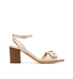 Снимка на Clara Barson Сандали WS24053-01 Екрю