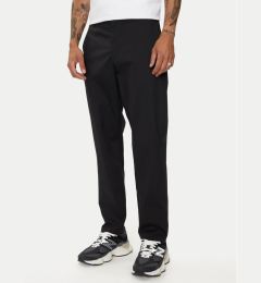 Снимка на New Balance Текстилни панталони Athletics Standard MP43554BK Черен Regular Fit