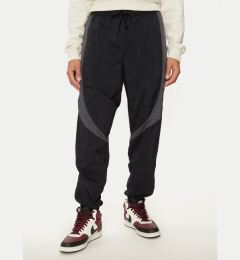 Снимка на Nike Долнище анцуг FN5850 Черен Regular Fit