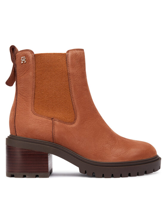 Снимка на Tommy Hilfiger Боти Th Nubuck Chelsea Cleated Heel FW0FW09158 Кафяв