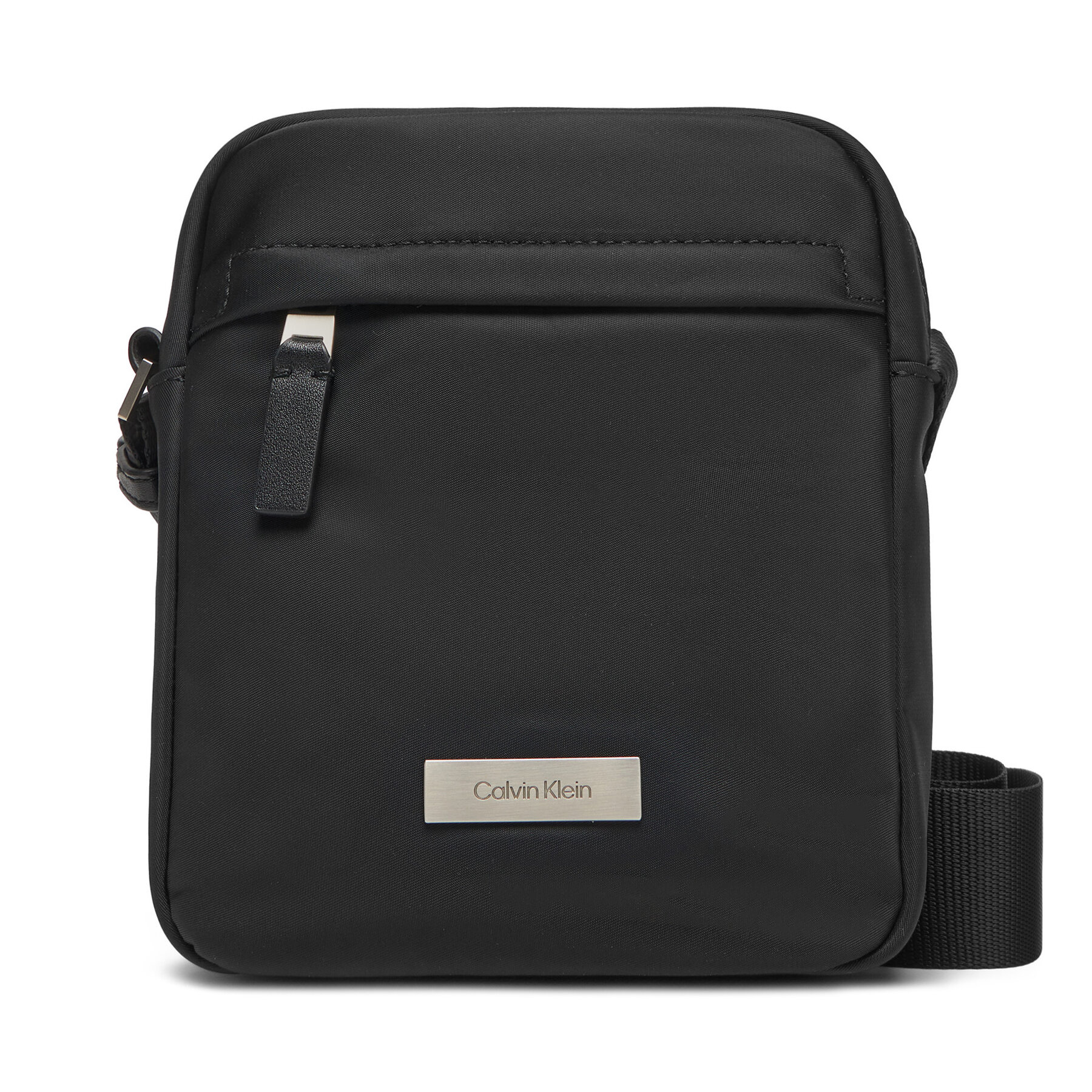 Снимка на Мъжка чантичка Calvin Klein Sleek Reporter LV04D3180G Черен