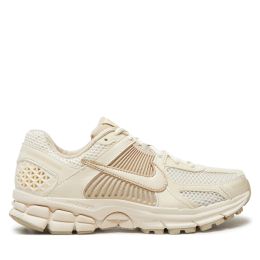 Снимка на Сникърси Nike Zoom Vomero 5 FQ6868 111 Екрю