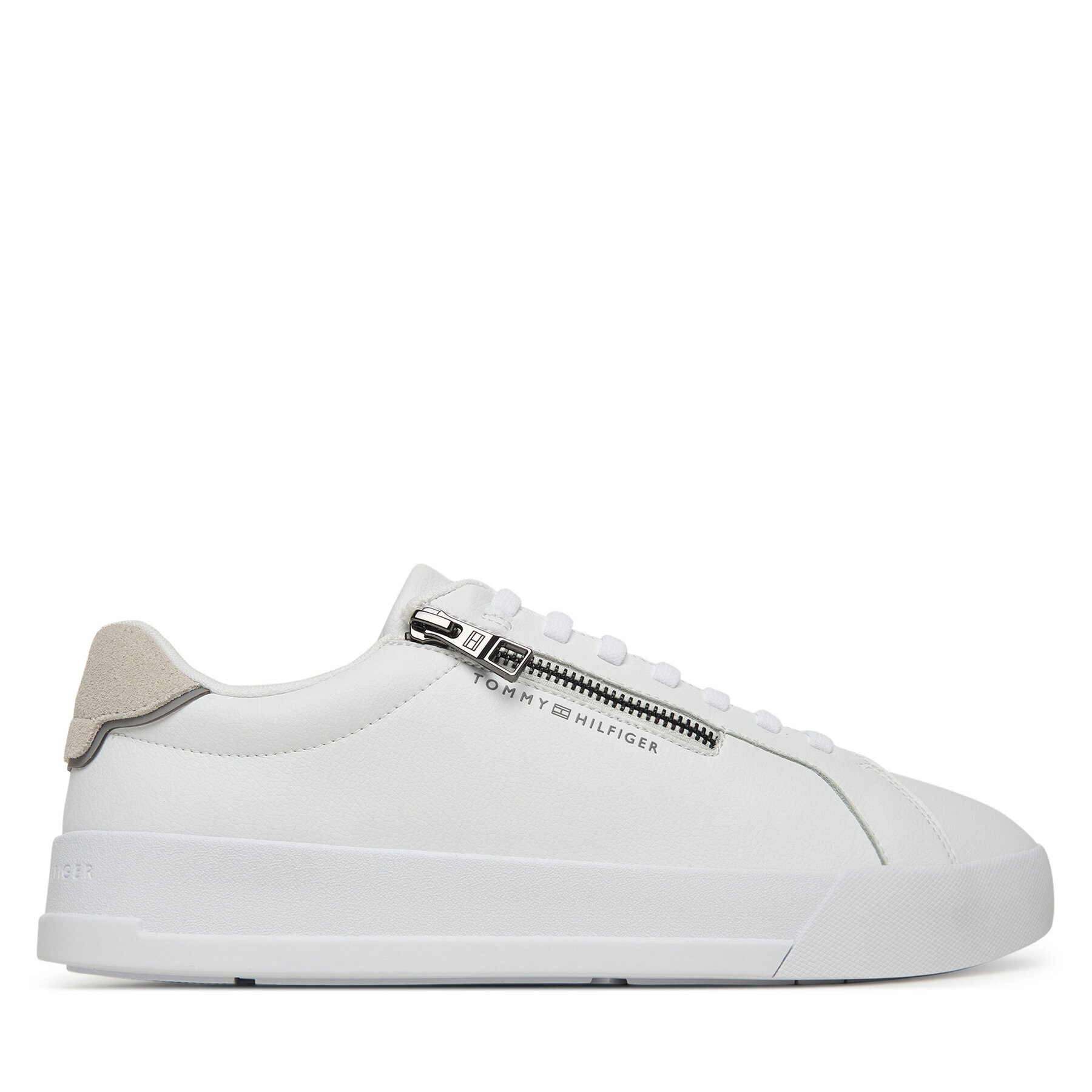 Снимка на Сникърси Tommy Hilfiger Th Court Zip FM0FM05730 Бял